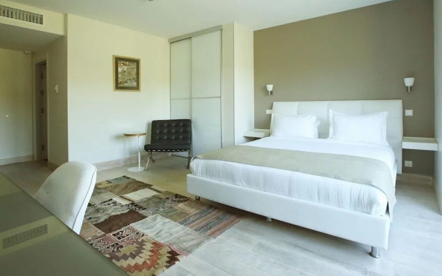 Teomida Hotel