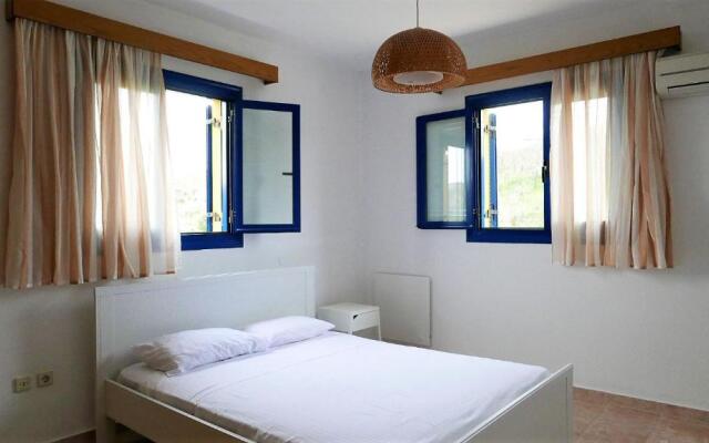 Electra Village House