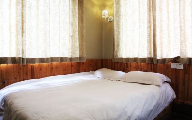 the Green Youth Hostel,Hangzhou