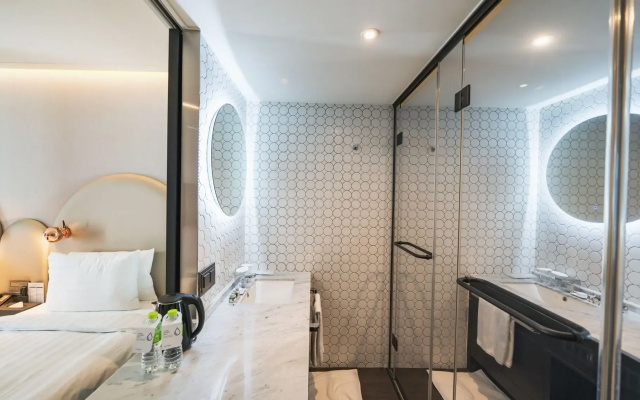 Lavalse Hotel