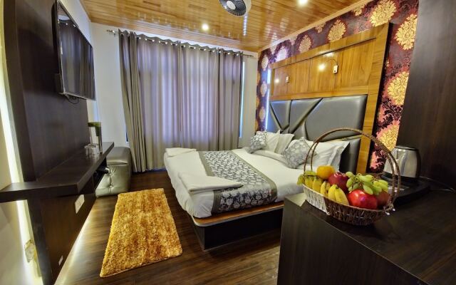 Seven Hills Hotel Srinagar