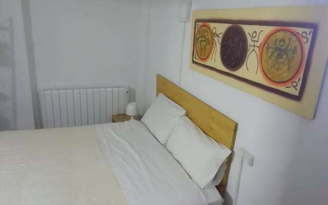 Laurel Apartment