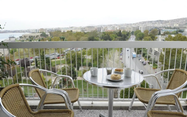 Sea & City views, Aspa’s apartment