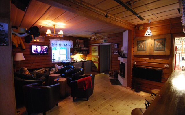 Försgården Fjällhotell