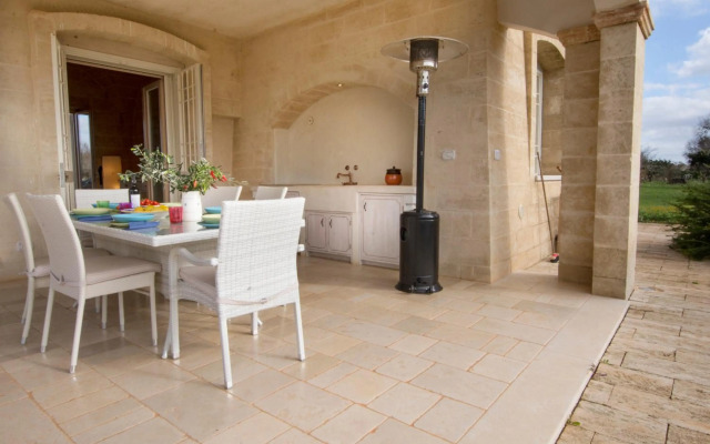 Splendida villetta immersa nella campagna pugliese