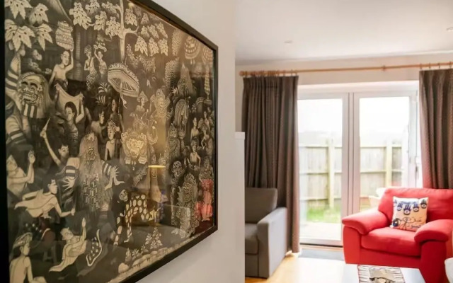 Cosy 3 Bedroom Home  Bicester Village