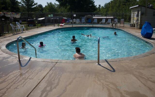 Tranquil Timbers Cabin 11