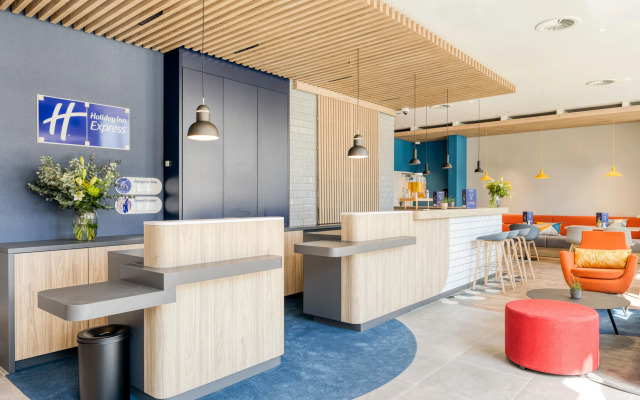 Holiday Inn Express Antwerp City Centre by IHG