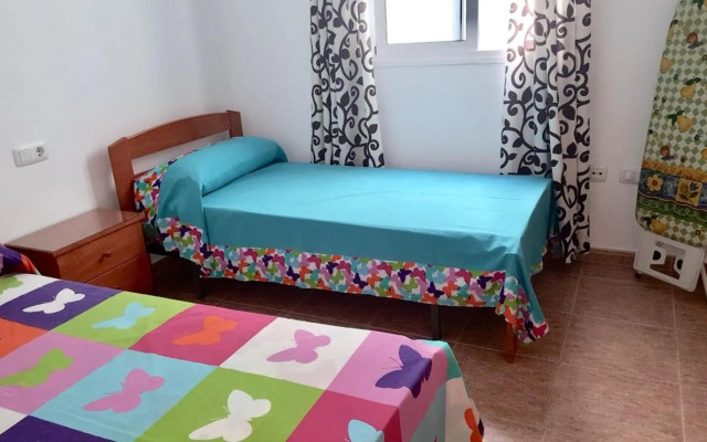 Apartamento Roquetas playa con WIFI