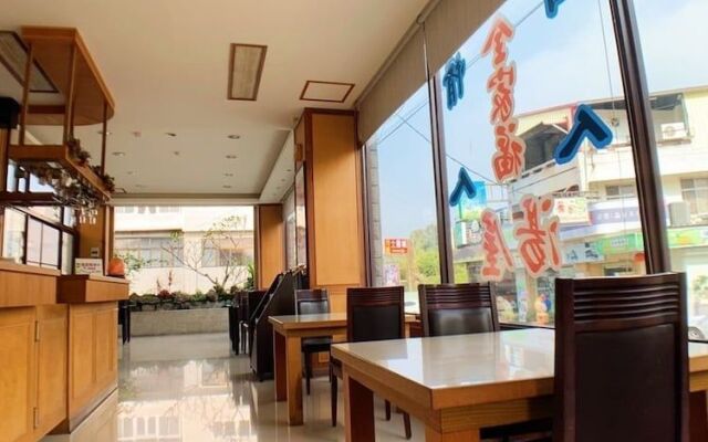 LiChiuan Hotel Spring Hotel