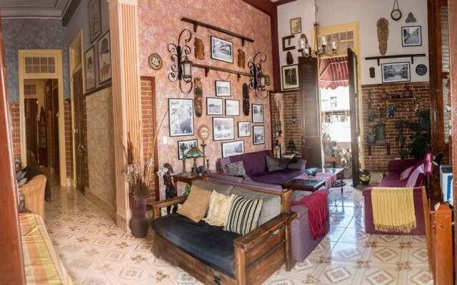 Hostal Peregrino Consulado