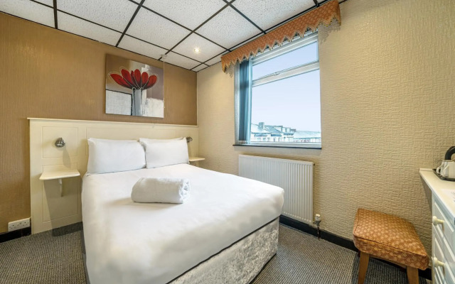 Bluewaters Hotel