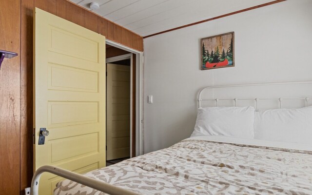 Happy Bear Cabin Hike, Bike & More!