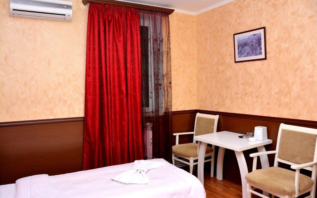 Vayk Hotel and Tourism Center