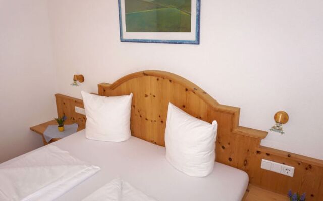 Apartment Stark Pettneu am Arlberg 28869