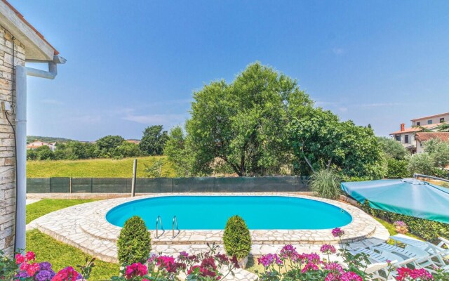 Nice Home in Pula With Wifi and 4 Bedrooms