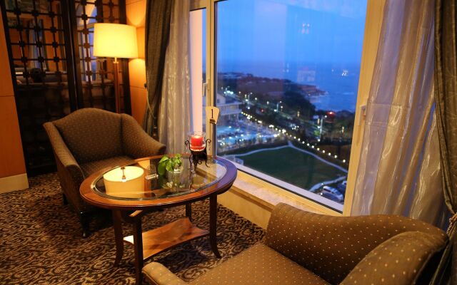 Qingdao Seaview Garden Hotel