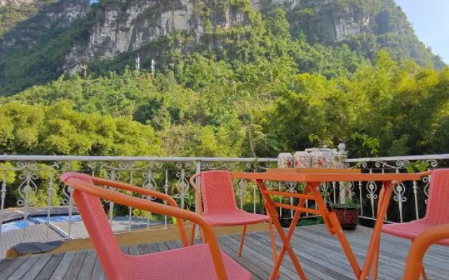 Daxin Mingxuan Qianzhuyuan Hotel – Outside – Chongzuo