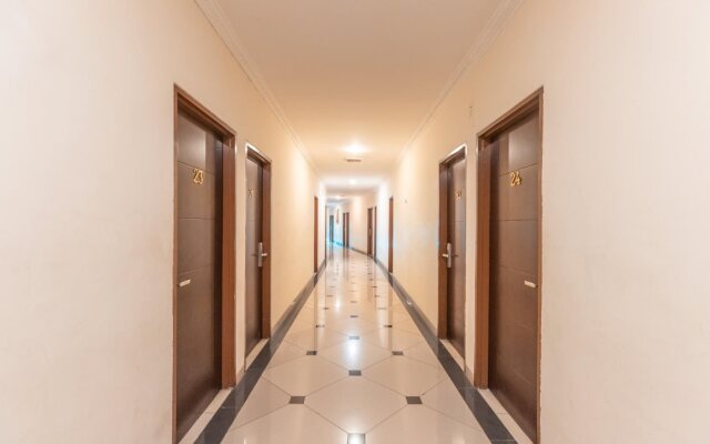 OYO Flagship 2131 Hotel Binong