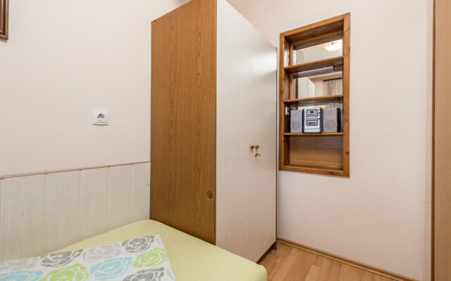 Awesome home in Senj with Jacuzzi, WiFi and 2 Bedrooms