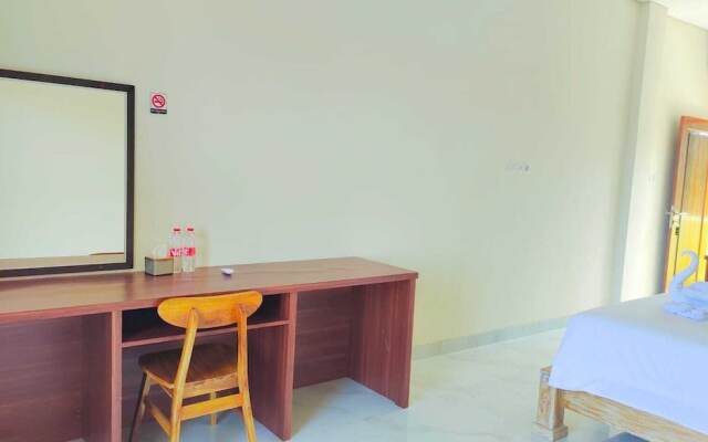 The Laviana Hotel