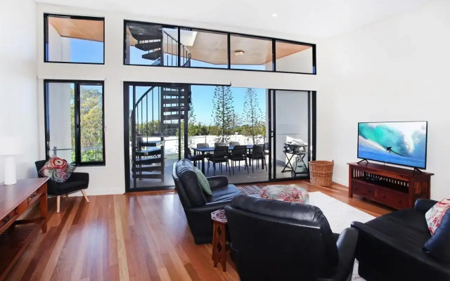 Unit 2 'The Drift', Mudjimba Beach