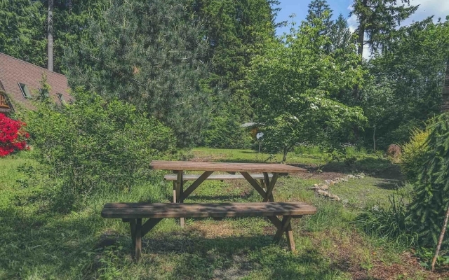 Zigzag Mountain Lodge