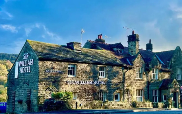 Sir William Hotel