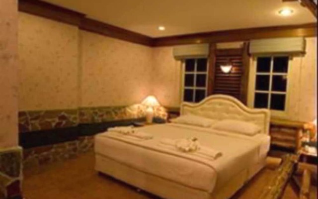 Blue Sapphire Golf & Resort