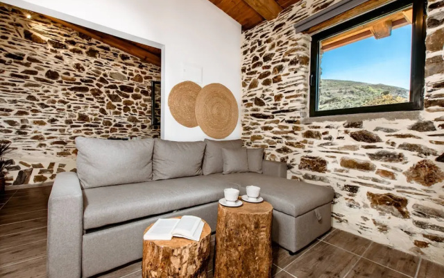 Traditional Apartments Elafos