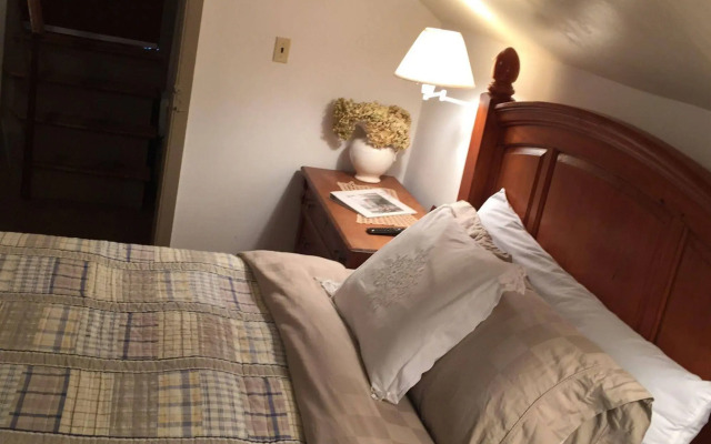Borland House Inn