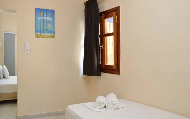 Urban Studios Manos
