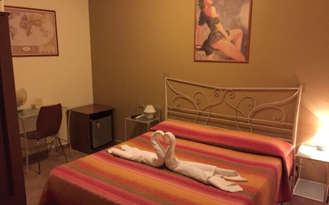 B&B Epos Acitrezza