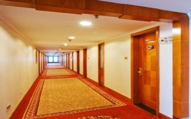 Quanzhou Overseas Chinese Hotel