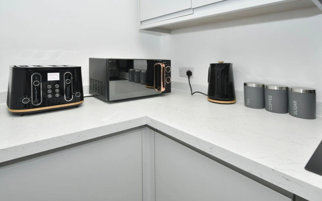 Townhouse @ Eastwood Place Stoke