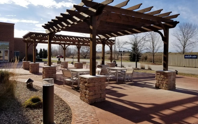 Country Inn & Suites by Radisson, Green Bay East, WI
