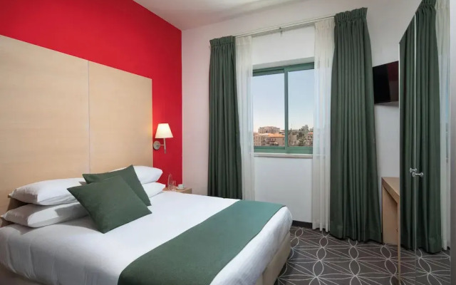 Legacy Hotel