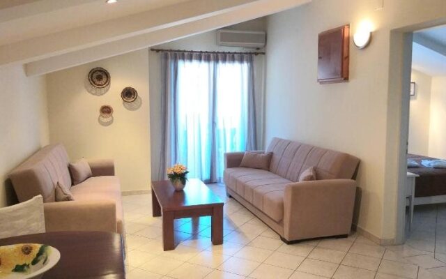 Amfilissos Hotel