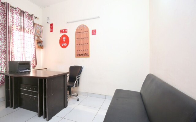 OYO 13007 Humble Residency
