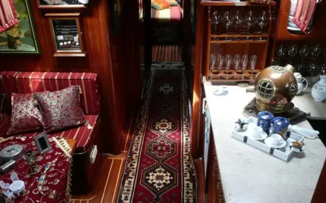 Veliero Alpha Centauri Salerno