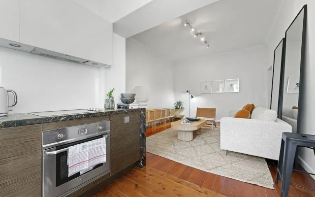 Art Deco Style Apartment