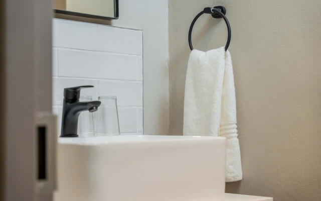 BlackBrick Bedfordview ApartHotel