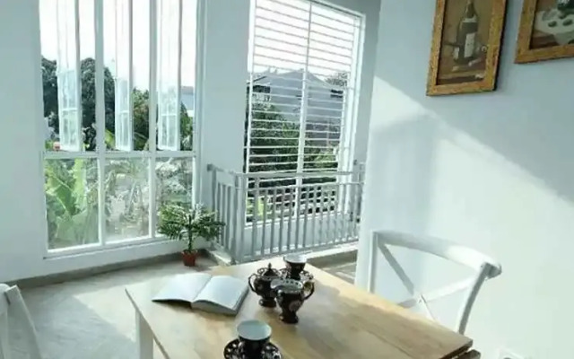 Nest Residence