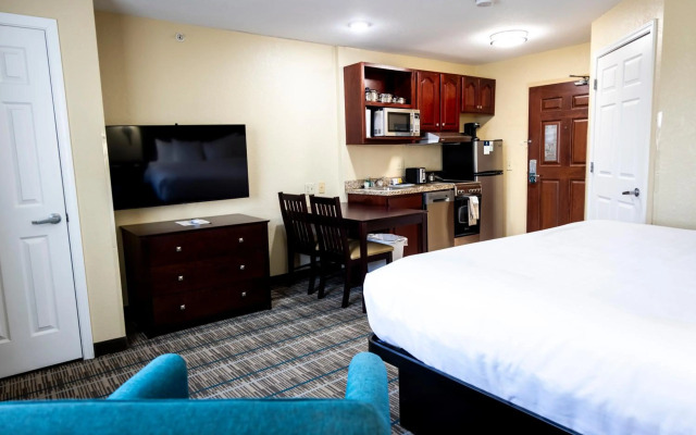 MainStay Suites Coralville - Iowa City