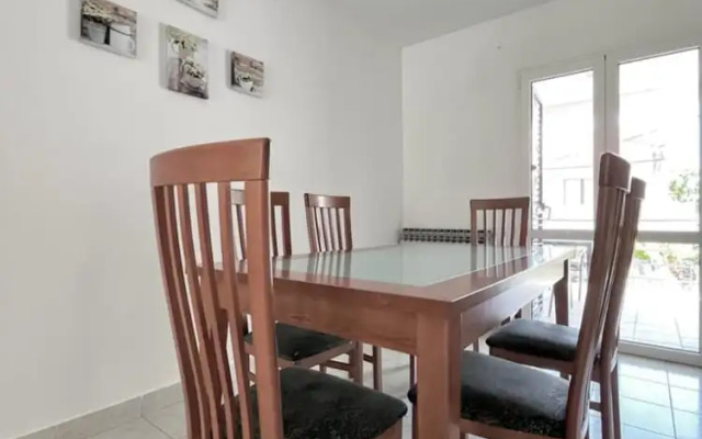 Lemon Tree Apartments