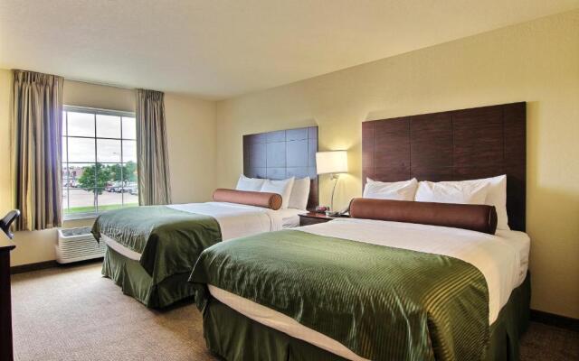 Cobblestone Hotel & Suites - Crookston