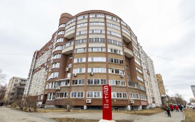 Apartments "Stepanenkov" on Vosstaniya 116