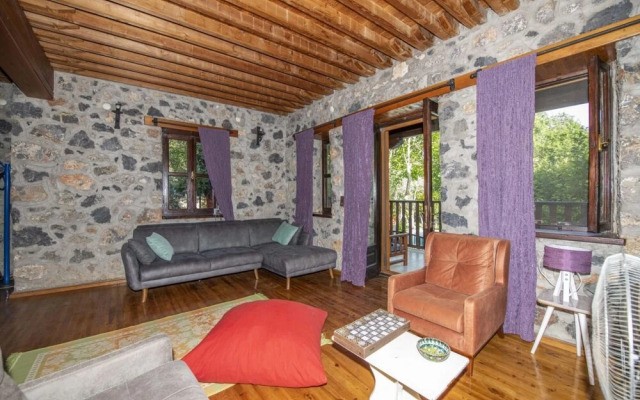 Peaceful Villa With Private Pool and Garden in Fethiye