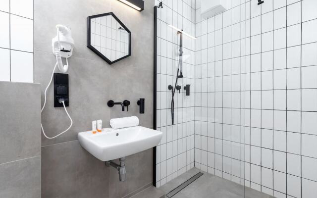 Miodowa Studio Cracow by Renters