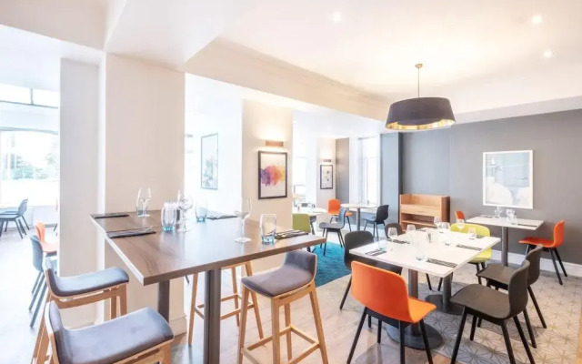 Holiday Inn Farnborough by IHG